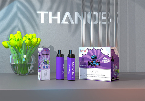 Loại C Có thể sạc lại Yuoto Thanos 5000 Puffs Vape dùng một lần 14ml E Liquid 650mAh